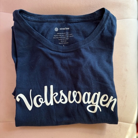 Volkswagen VW TeeShirt. NavyBlue size Large pit to pit 16 in;shoulder to hem 26” - Picture 2 of 6